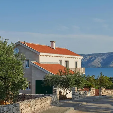 10 Mala Tatil Evi *